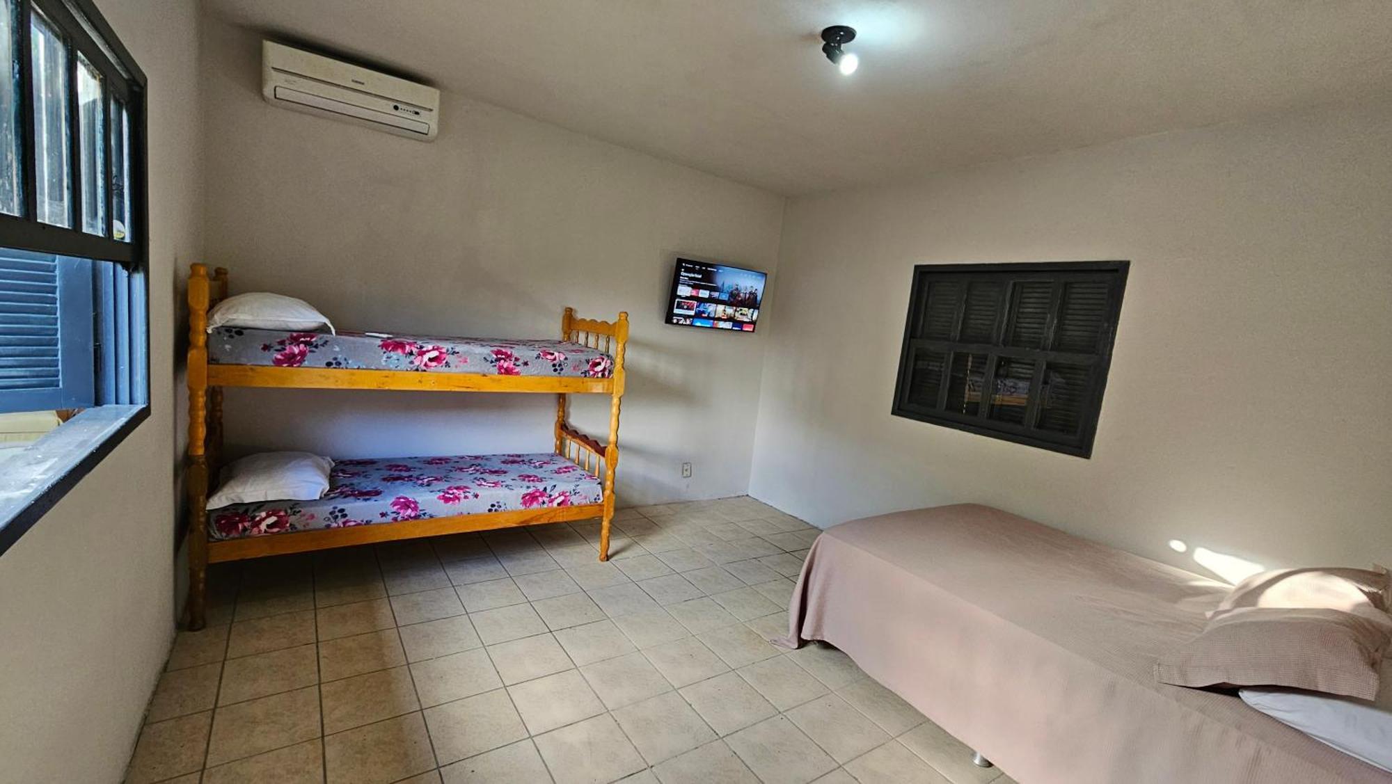 Hotel Praia Do Rosa Exterior photo